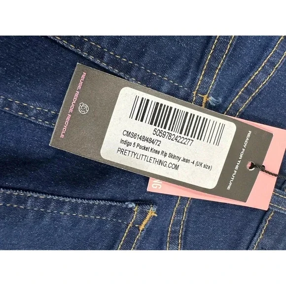 NWT PrettyLittleThing Denim Dark Wash Hi Rise 5 Pocket Skinny Jeans Sz 0 Ripped - Picture 6 of 11